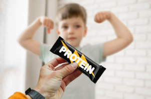 Протеин для детей 12 лет: нужны ли добавки или достаточно тарелки?