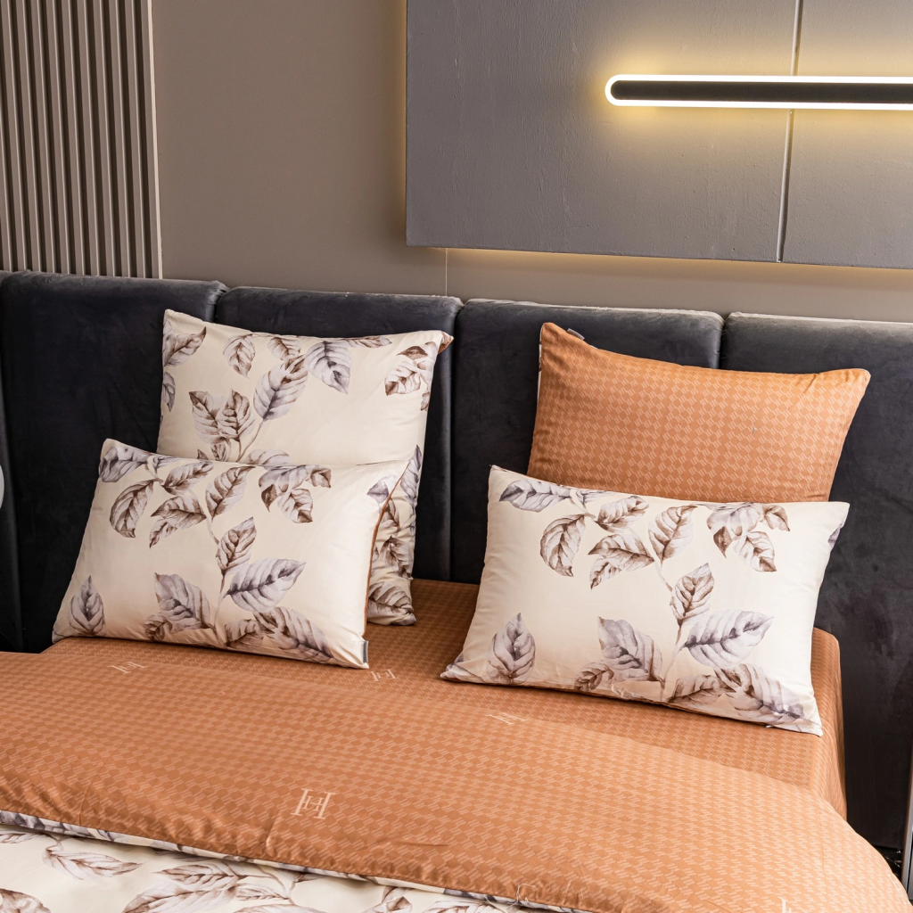 Комплект постельного белья Люкс Сатин 100% хлопок на резинке AR370