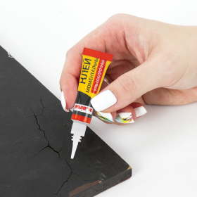 Клей моментальный (суперклей) LAIMA, 3 г, УЛЬТРАПРОЧНЫЙ, отрывная мультикарта, 605567