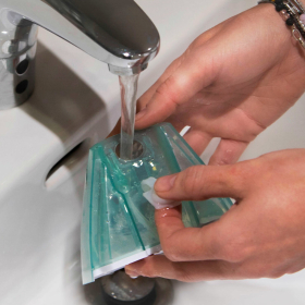 Отпариватель ручной BQ (БИ-КЬЮ) SG1003H, 1400 Вт, пар 18 г/мин, резервуар 0,22 л, 1 режим белый/мятный, 86192513