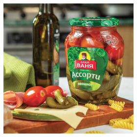 Овощное ассорти ДЯДЯ ВАНЯ маринованное (огурцы и томаты), 680 г, 19576