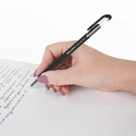 Ручка гелевая BRAUBERG "Profi-Gel SOFT", ЧЕРНАЯ, линия письма 0,4 мм, стандартный наконечник 0,5 мм, прорезиненный корпус SOFT-TOUCH, 144129