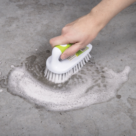 Щетка универсальная ЛЮБАША "Утюжок", 8,5х6,5х15 см, ручка с ПВХ-покрытием, 603632